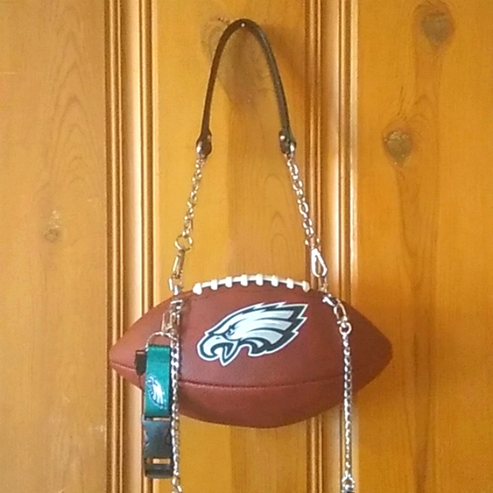 LIMITED EDITION HANDMADE Football Purse (PHILADELPHIA EAGLES) 🏈 - Picture 7 of 10